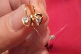 Золотые серьги