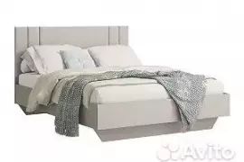 Авелона спальня