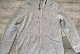Толстовка женская, 500.00 ₽, Gorno-Altaysk