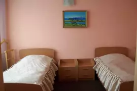 Гвоздика 2*, 1 600 , Площадь 9 Января 3