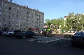 Апартаменты Коммунистический Проспект 24а, 3 100 , Коммунистический проспект 24